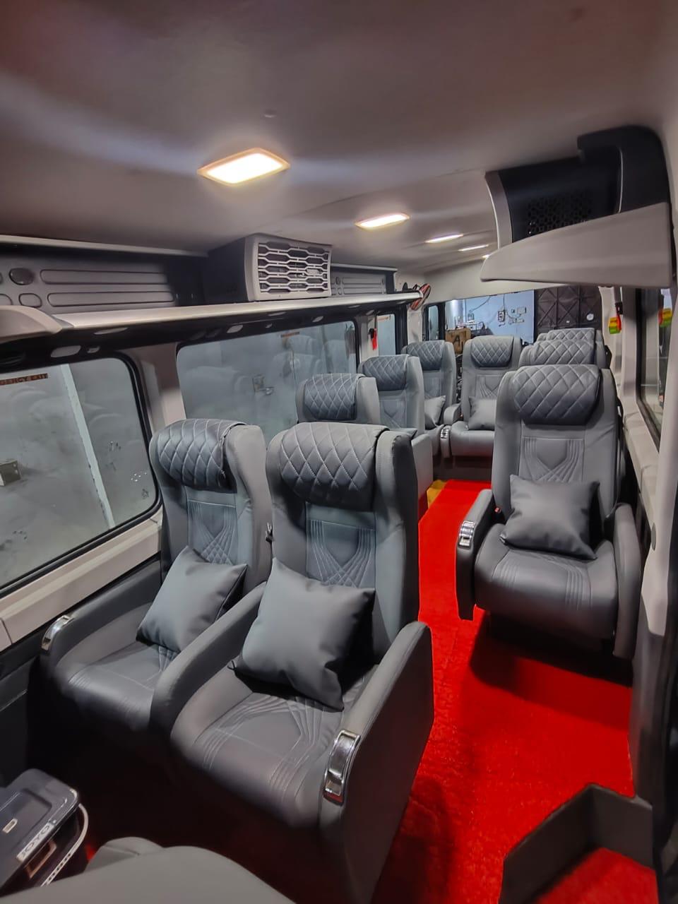 Car vs Bus Rental – Which One Should You Choose?